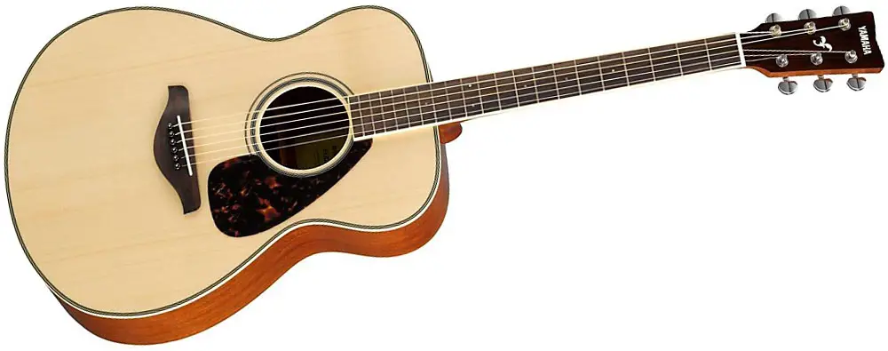 Yamaha Fs820 Small Body Acoustic Guitar Natural