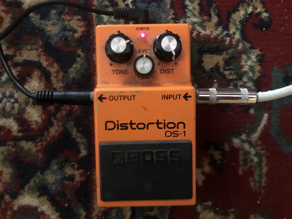 Boss Distortion DS-1